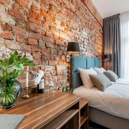Liberum Old Town 3*